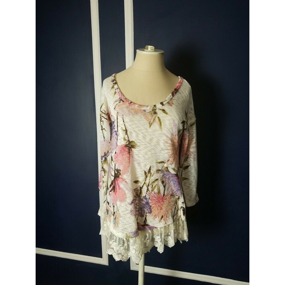 American Rag Cie Medium Ivory Floral Lace Hem Boho Lightweight Cottage booSweate